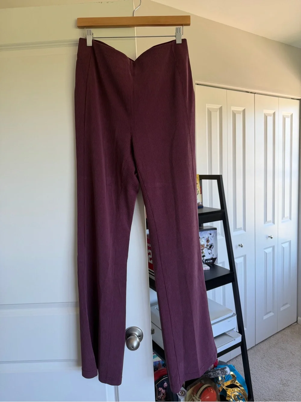 Lululemon Ribbed Softstreme Flared Pant *Regular - Garnet